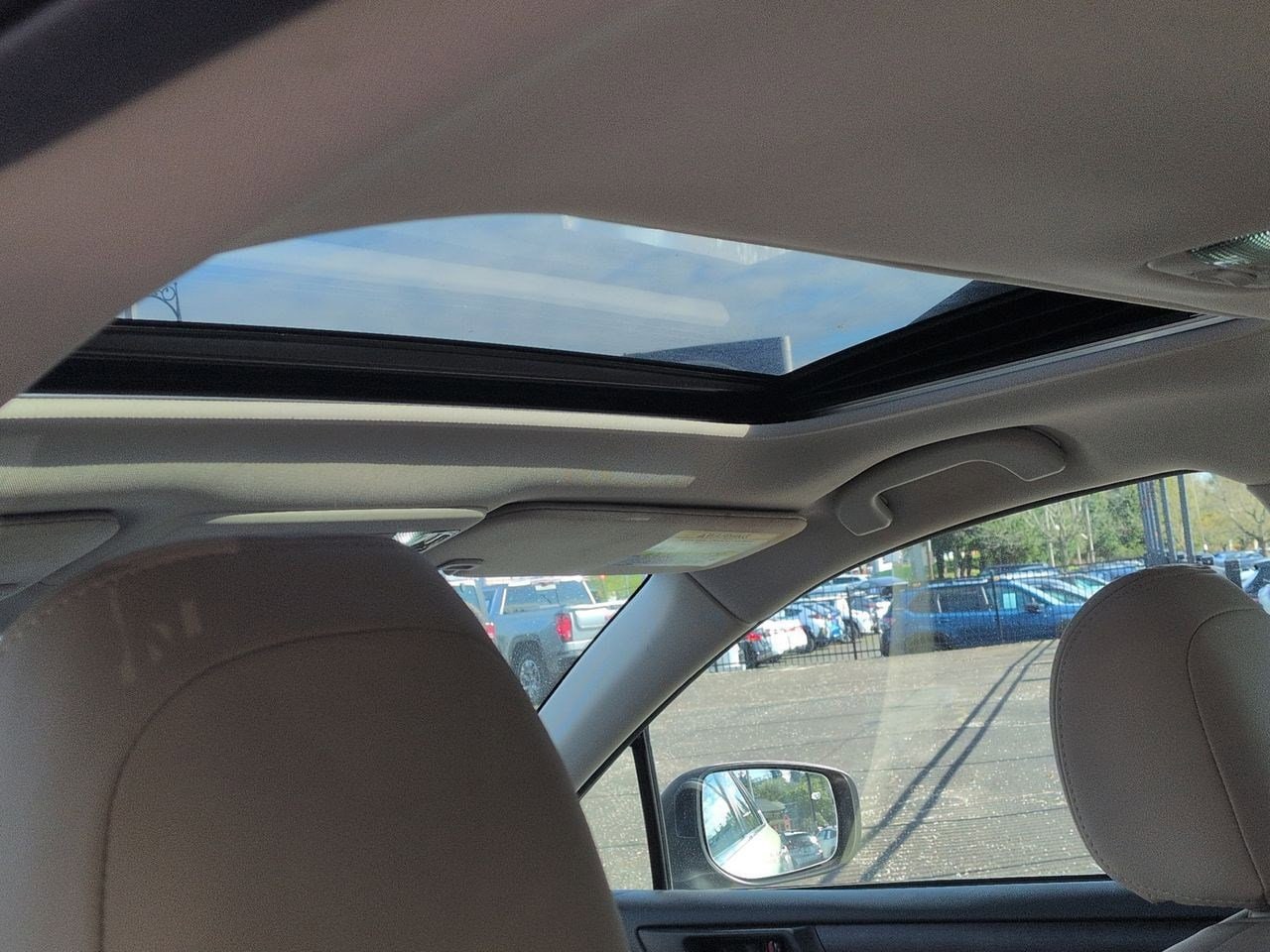 Thumbnail: 2018 Subaru Outback - 19