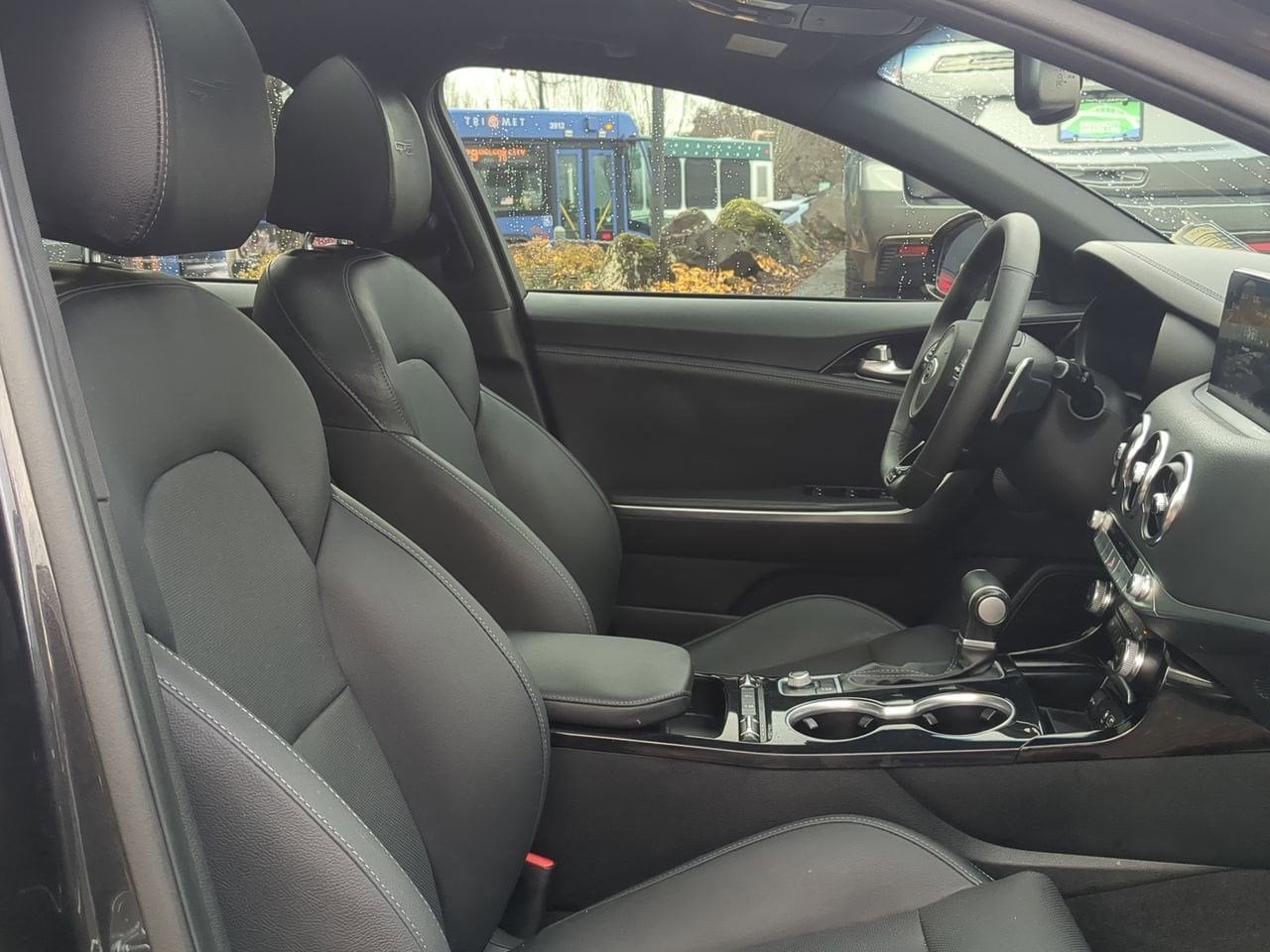 Thumbnail: 2020 Kia Stinger - 24