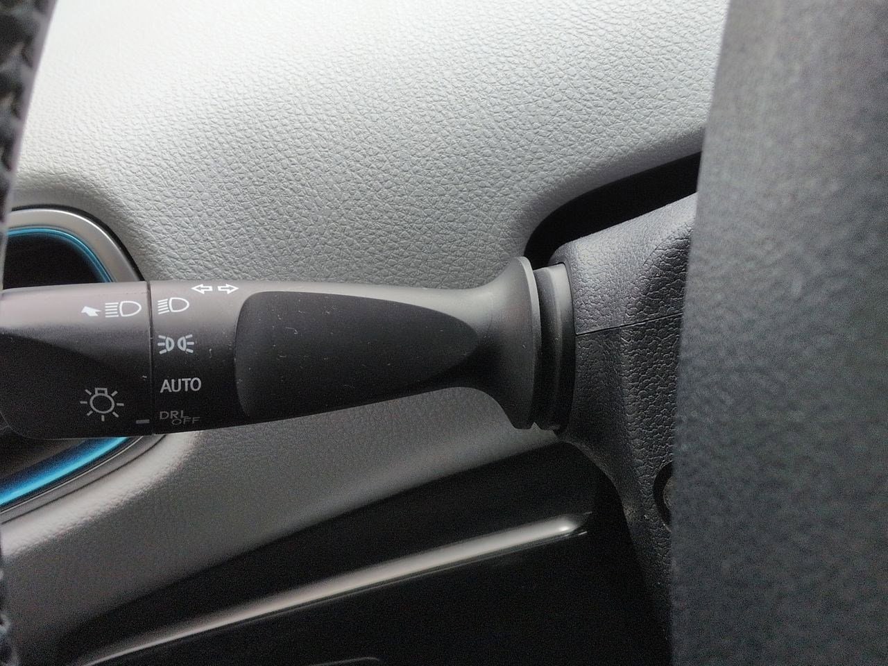 Thumbnail: 2016 Toyota Prius - 25