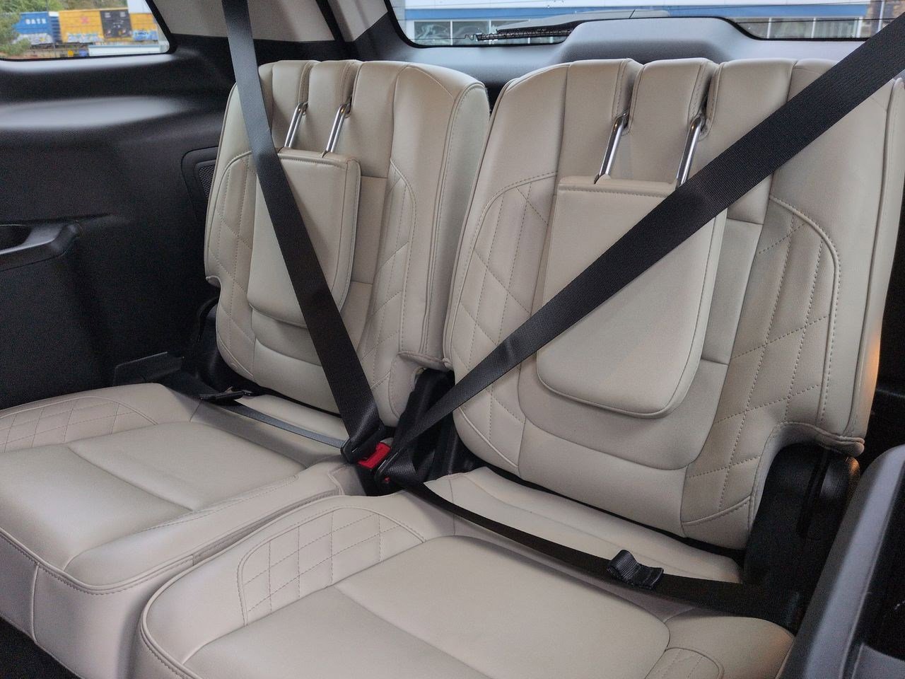 Thumbnail: 2017 Ford Explorer - 40