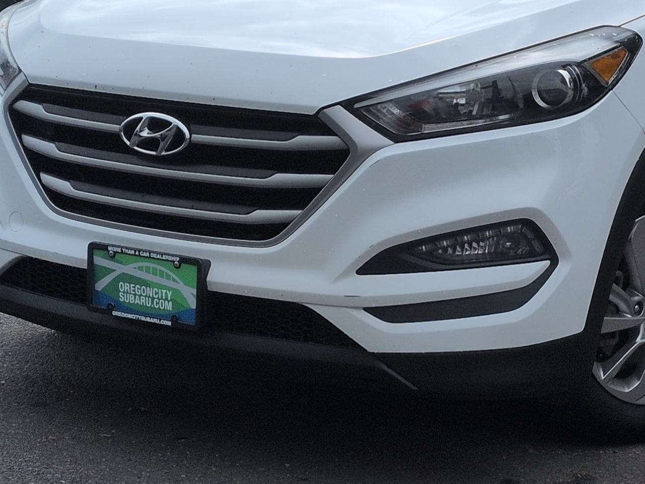 Thumbnail: 2017 Hyundai Tucson - 10