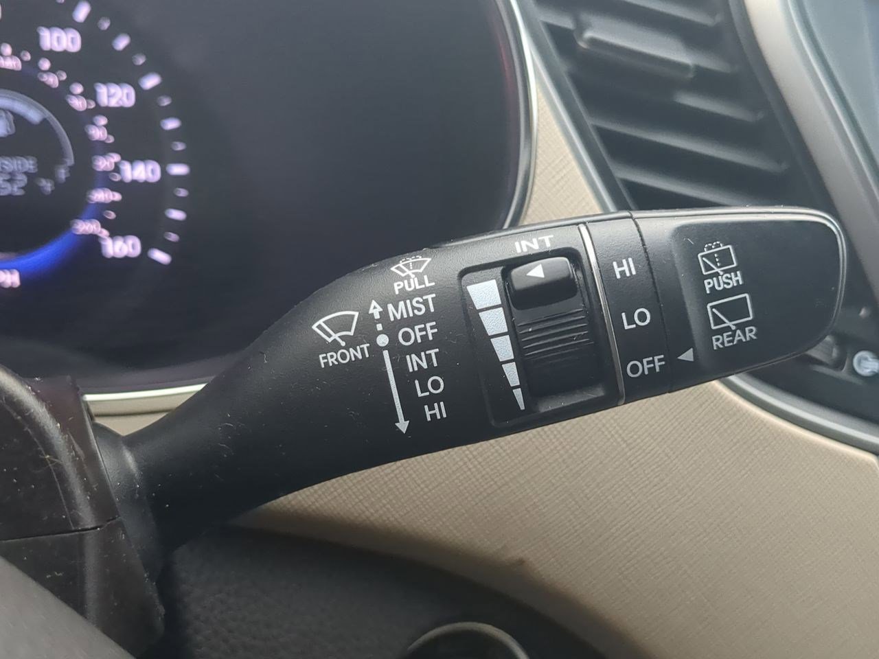 Thumbnail: 2014 Hyundai Santa Fe - 26