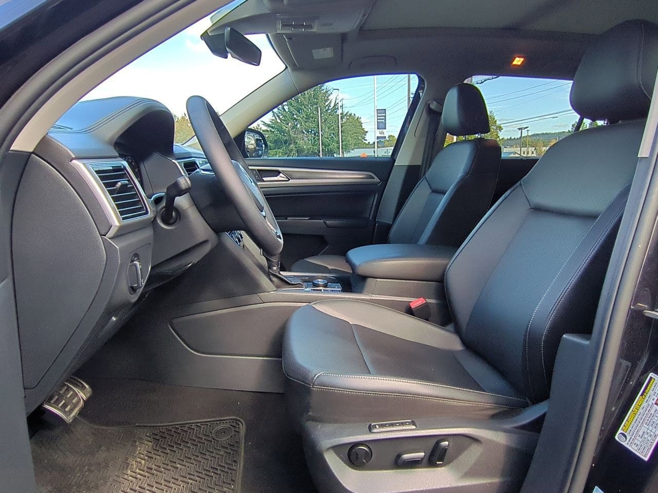 Thumbnail: 2019 Volkswagen Atlas - 17