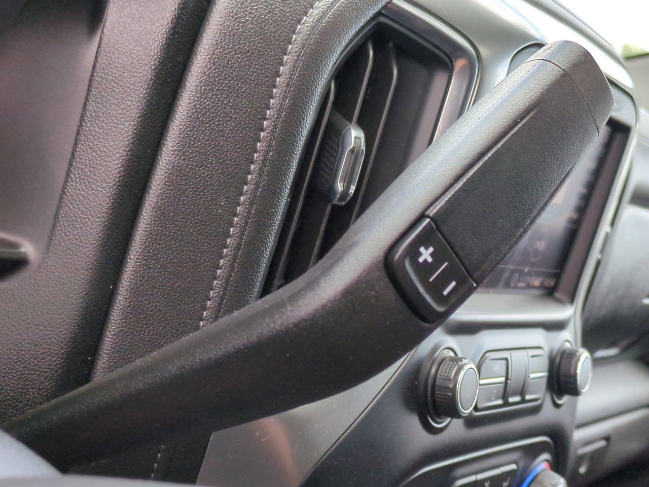 Thumbnail: 2020 Chevrolet Silverado 1500 - 43