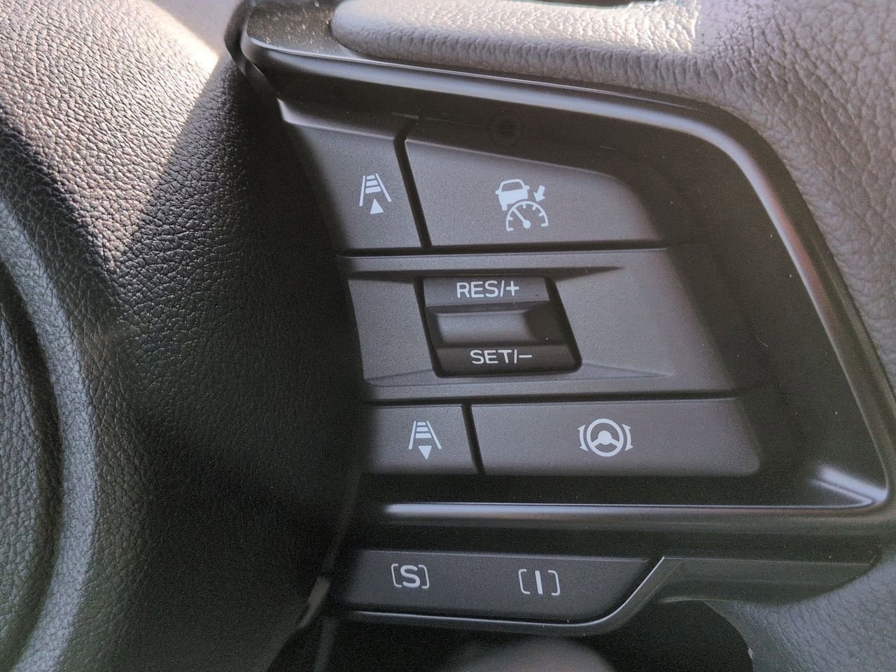 Thumbnail: 2025 Subaru Forester - 27