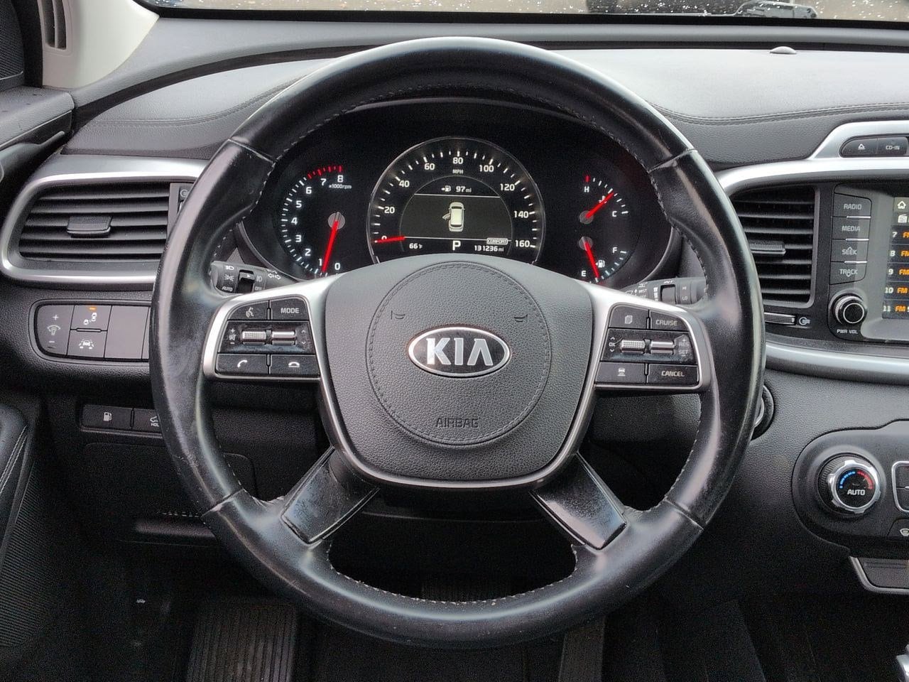 Thumbnail: 2019 Kia Sorento - 23