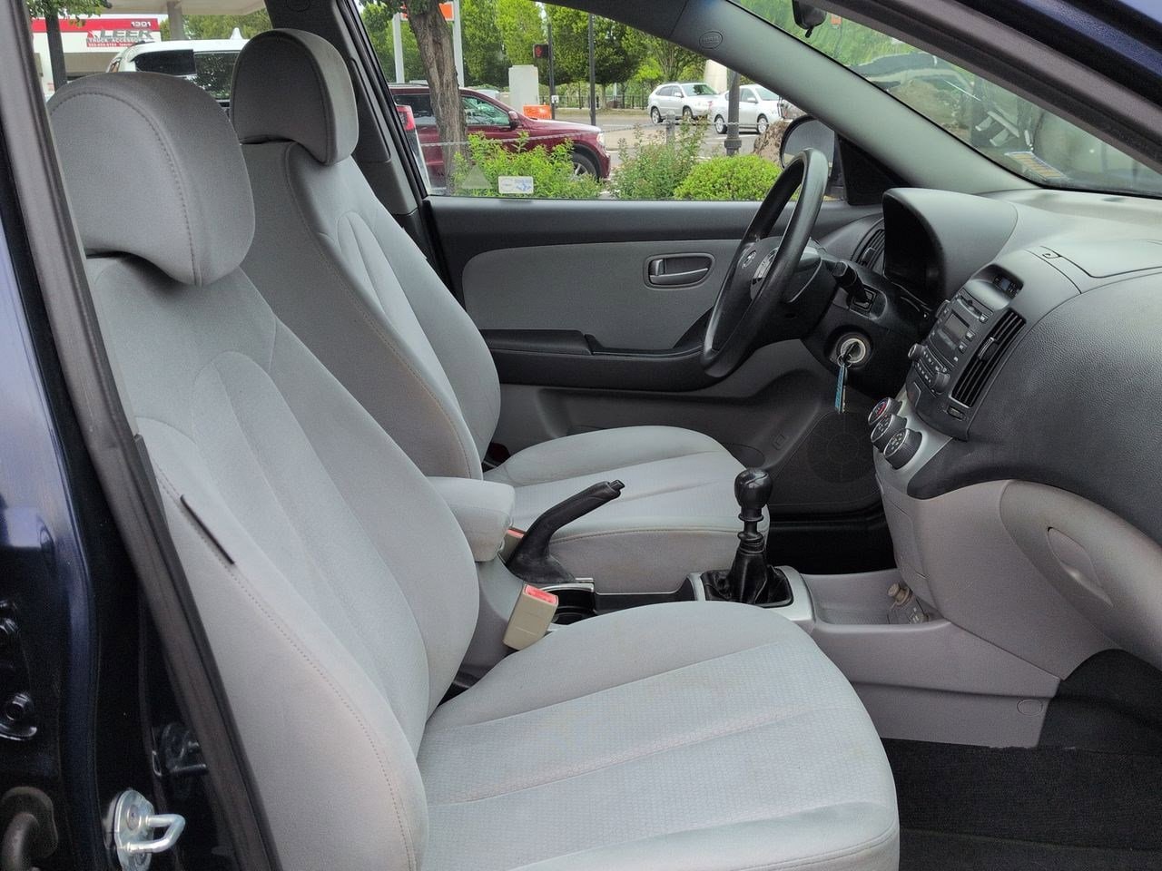 Thumbnail: 2009 Hyundai Elantra - 21