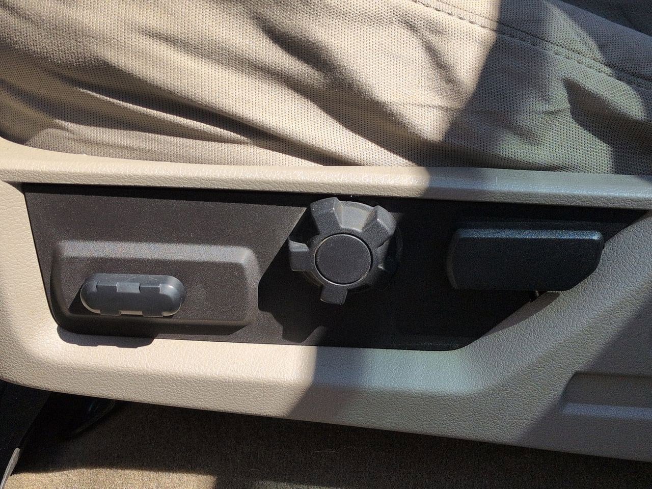 Thumbnail: 2008 Ford F-350 - 18