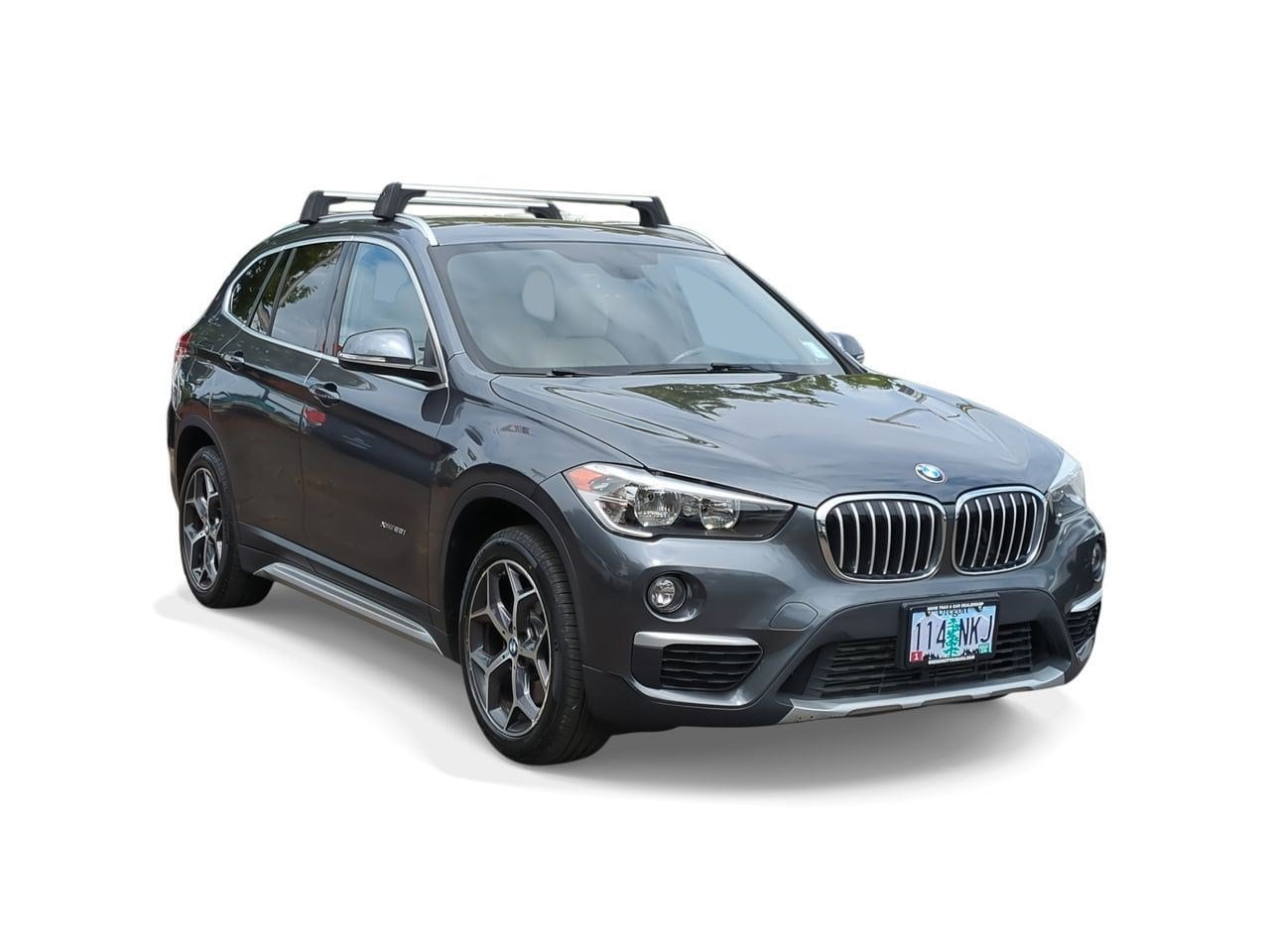 Used 2018 BMW X1 28i with VIN WBXHT3C31J5K30669 for sale in Oregon City, OR