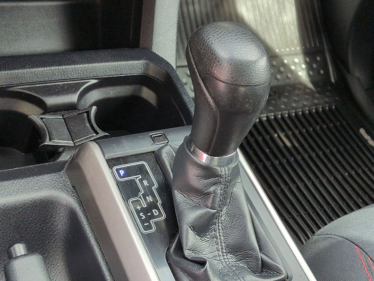 Thumbnail: 2019 Toyota Tacoma - 30