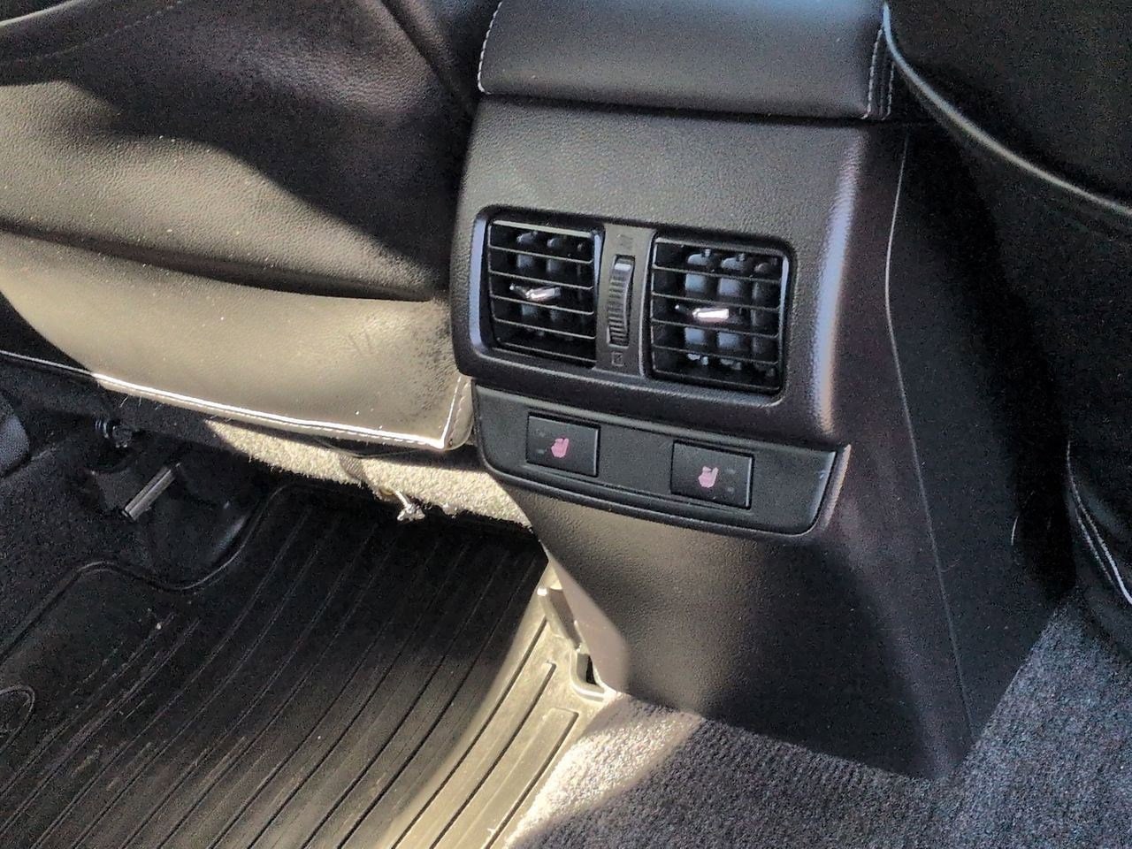 Thumbnail: 2015 Subaru Outback - 23