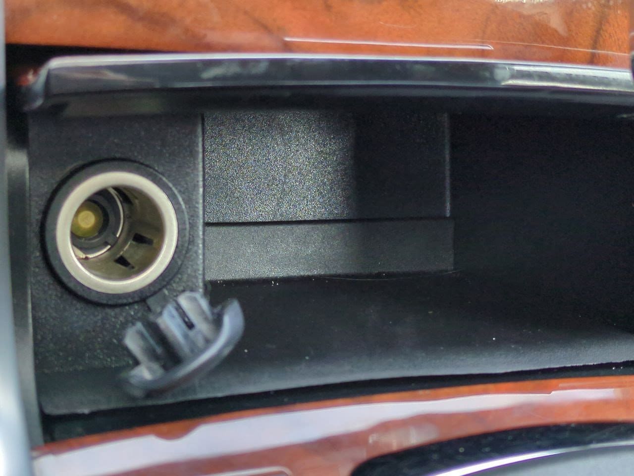 Thumbnail: 2012 Lincoln MKZ - 34