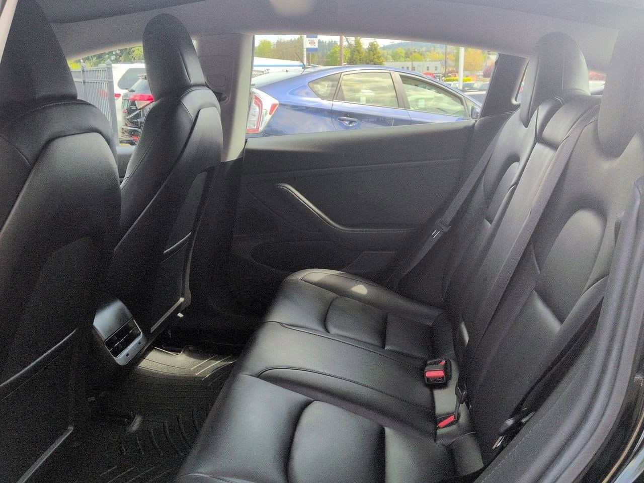 Thumbnail: 2019 Tesla Model 3 - 19