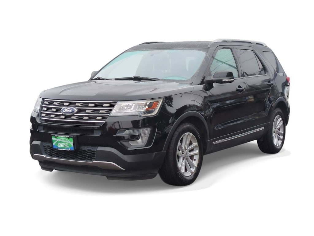Used 2017 Ford Explorer XLT SUV