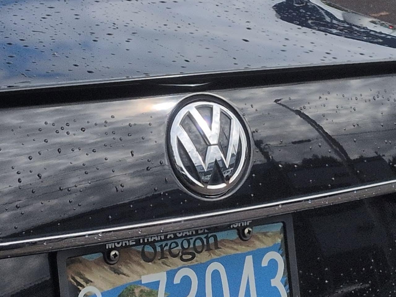 Thumbnail: 2017 Volkswagen Passat - 12