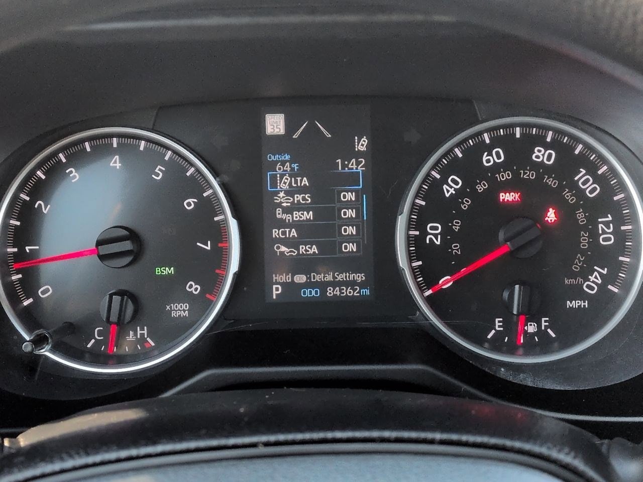 Thumbnail: 2021 Toyota RAV4 - 35