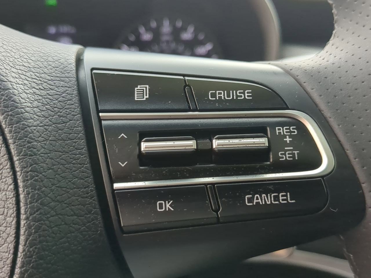 Thumbnail: 2020 Kia Stinger - 27