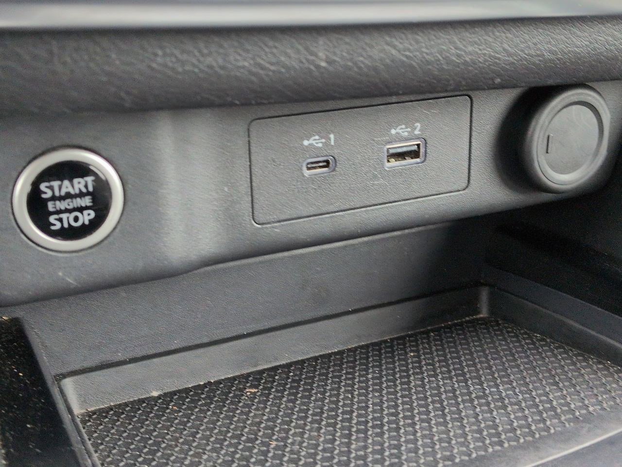 Thumbnail: 2023 Nissan Rogue - 32