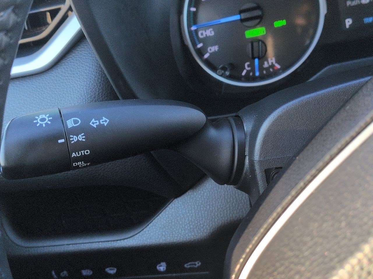 Thumbnail: 2022 Toyota RAV4 - 28