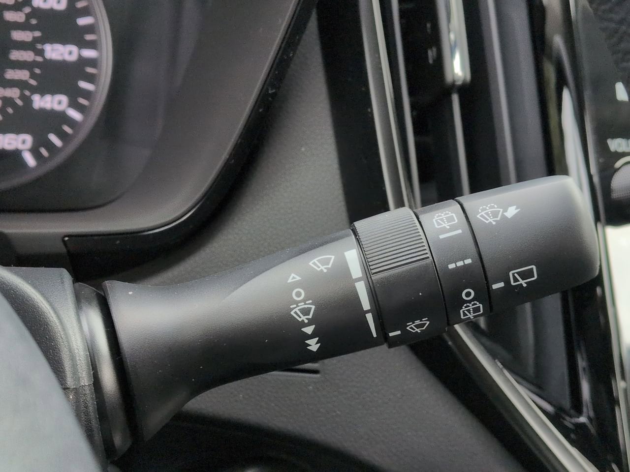 Thumbnail: 2026 Subaru Ascent - 26