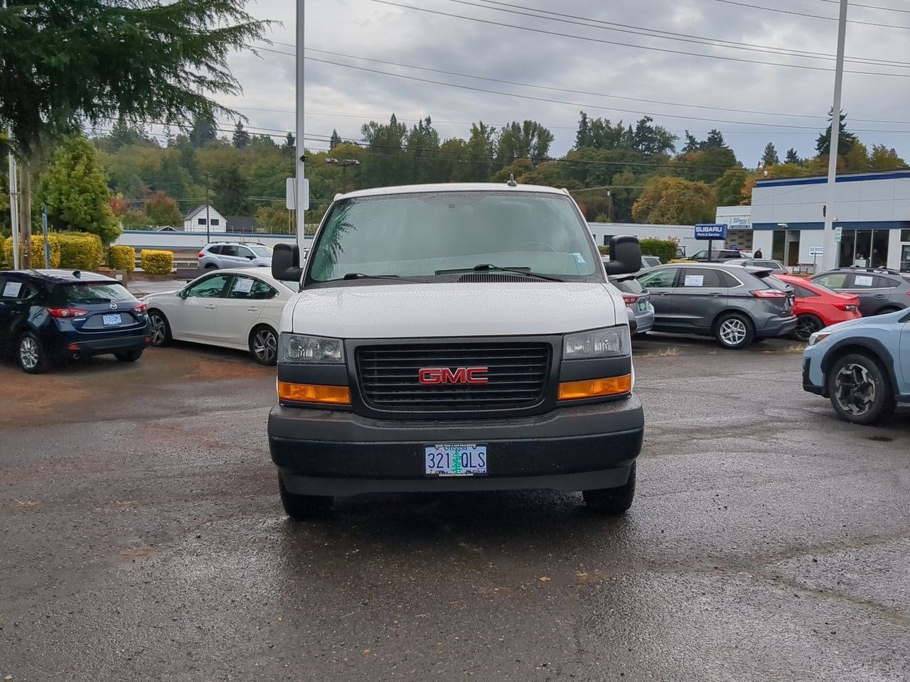 Thumbnail: 2020 GMC Savana - 17