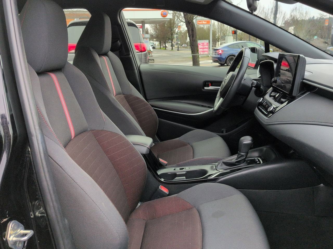 Thumbnail: 2023 Toyota Corolla - 22