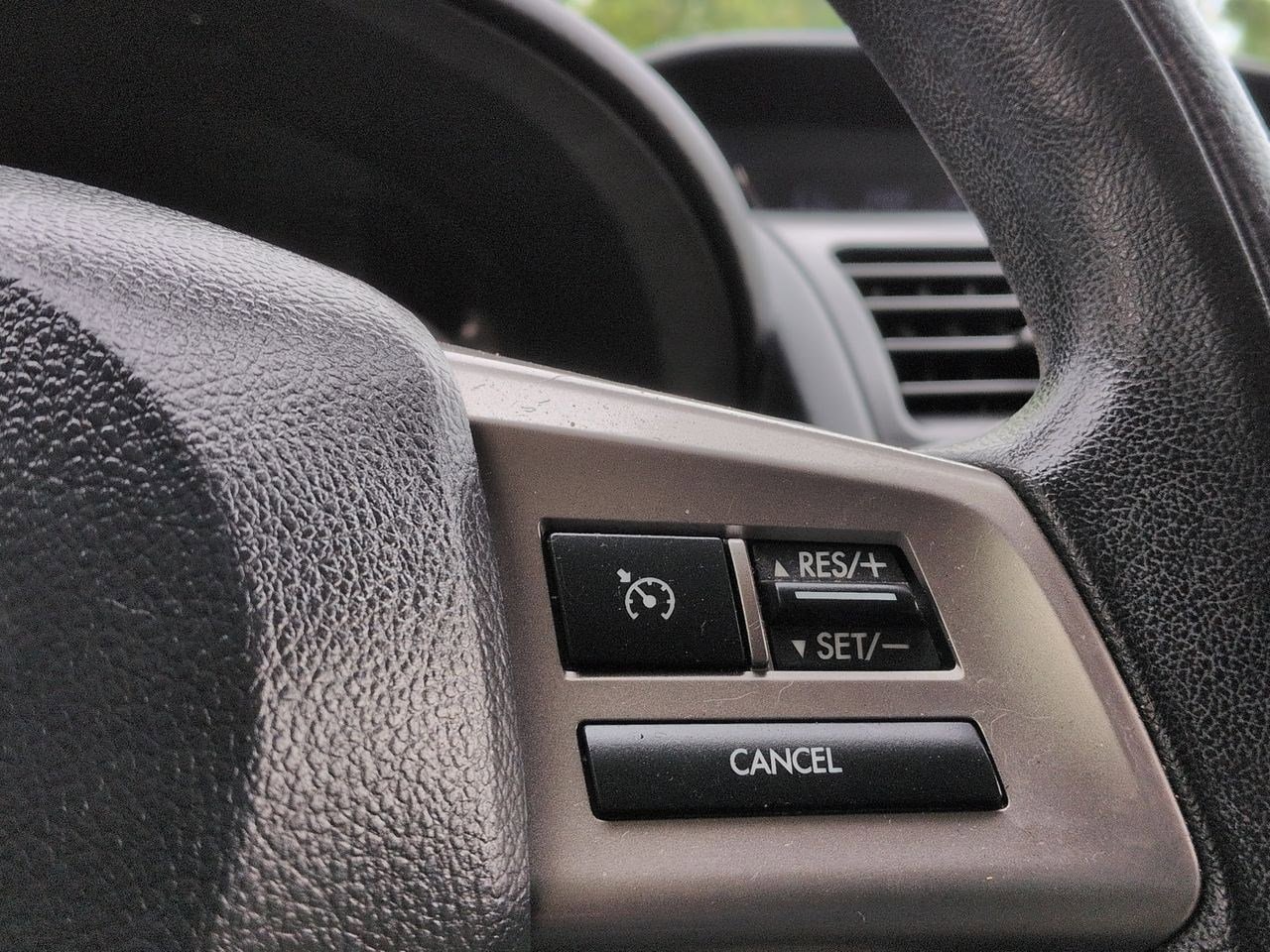 Thumbnail: 2014 Subaru XV Crosstrek - 23