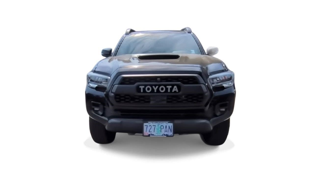 Thumbnail: 2023 Toyota Tacoma - 3