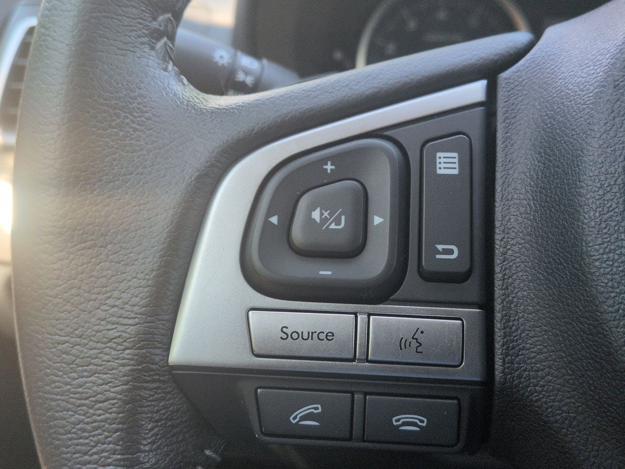 Thumbnail: 2018 Subaru Forester - 23