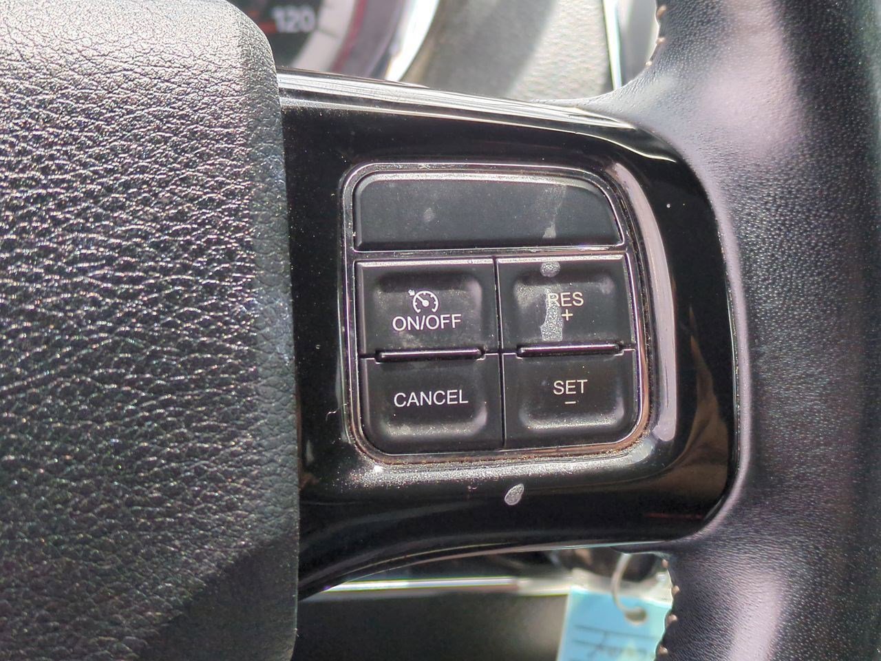 Thumbnail: 2017 Dodge Grand Caravan - 25