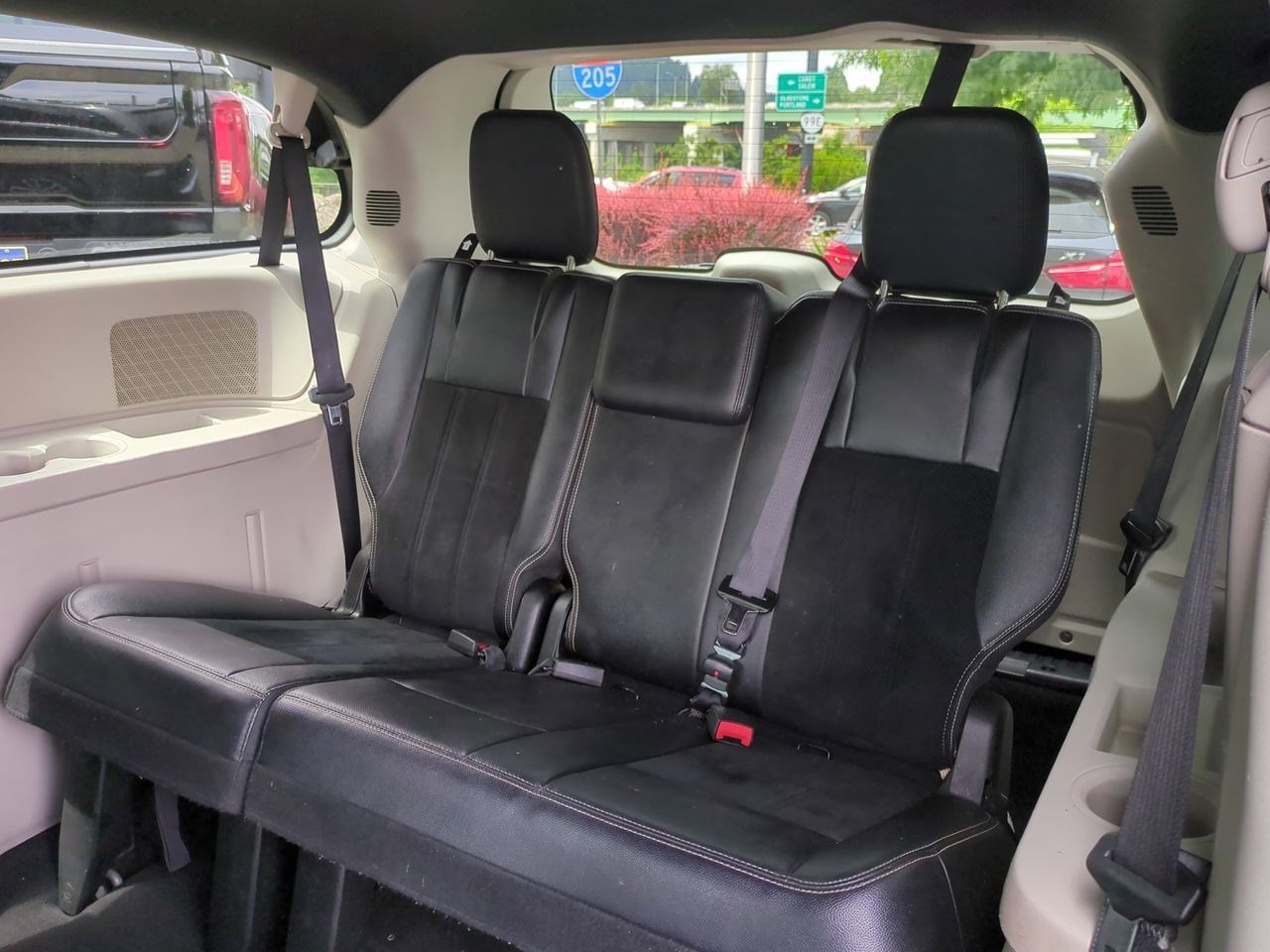 Thumbnail: 2017 Dodge Grand Caravan - 39
