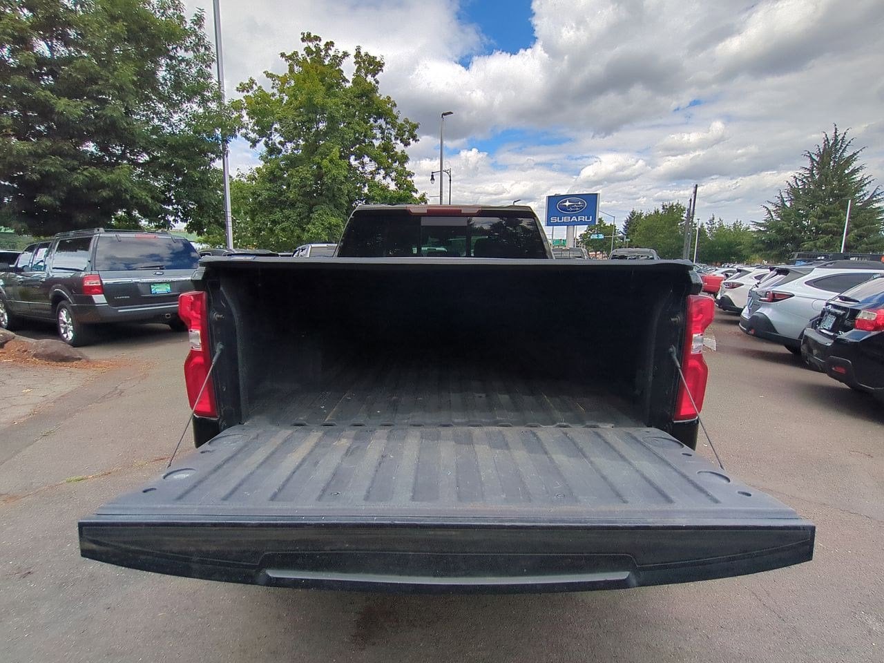 Thumbnail: 2020 Chevrolet Silverado 1500 - 45