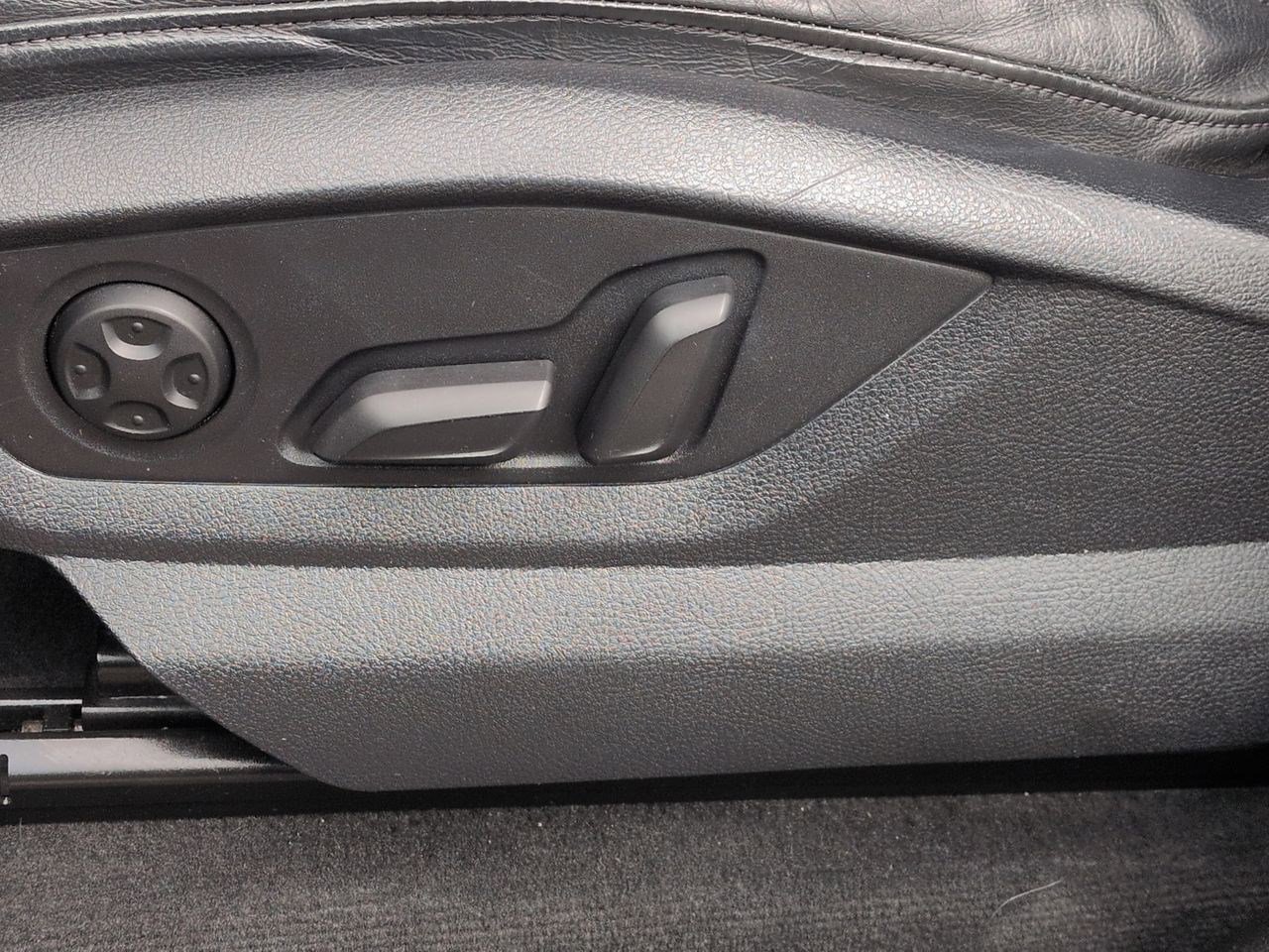 Thumbnail: 2017 Audi Q7 - 17