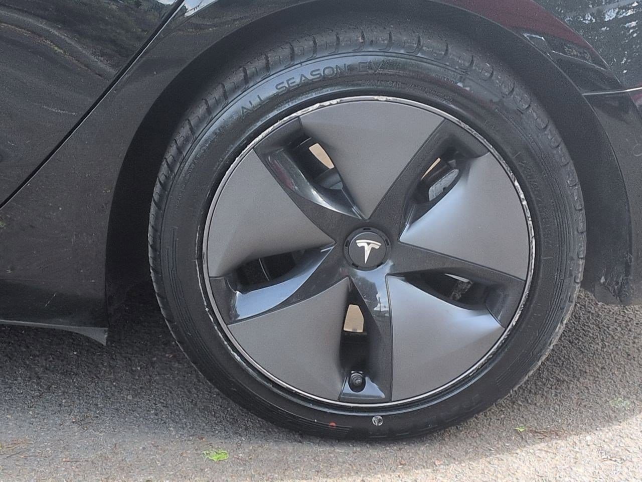 Thumbnail: 2019 Tesla Model 3 - 13