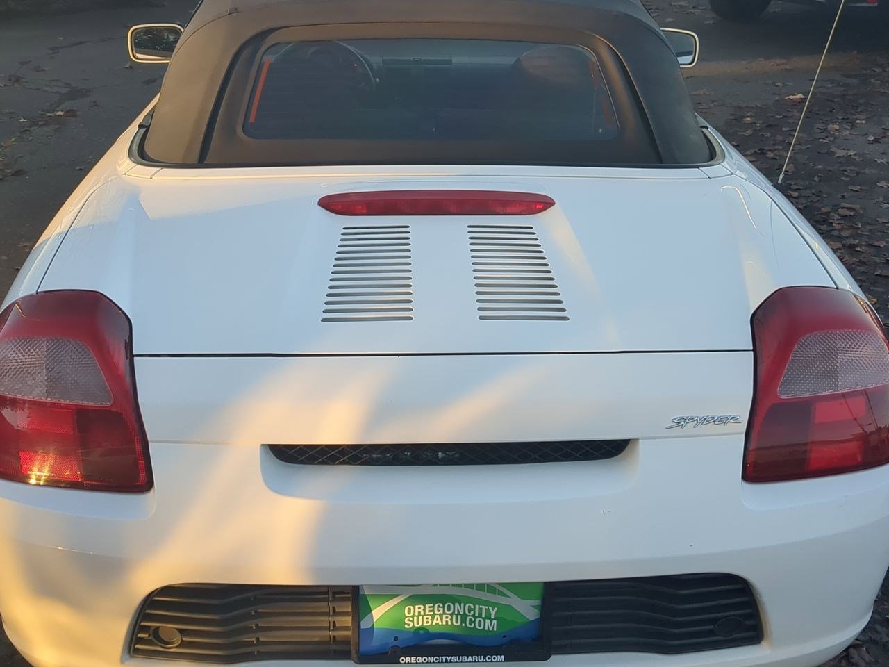 Thumbnail: 2001 Toyota MR2 Spyder - 24