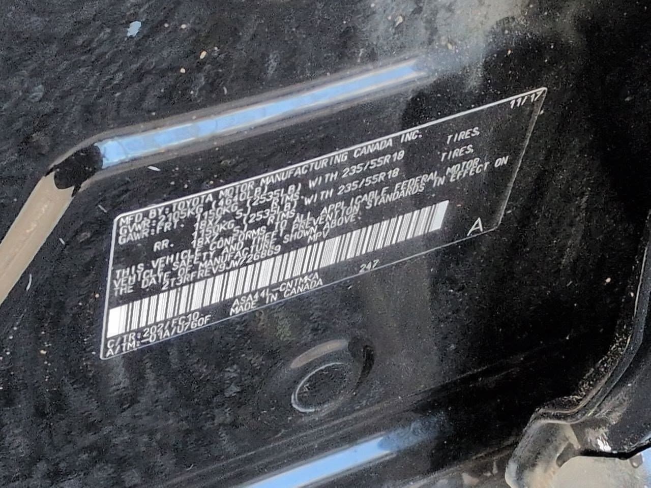 Thumbnail: 2018 Toyota RAV4 - 38