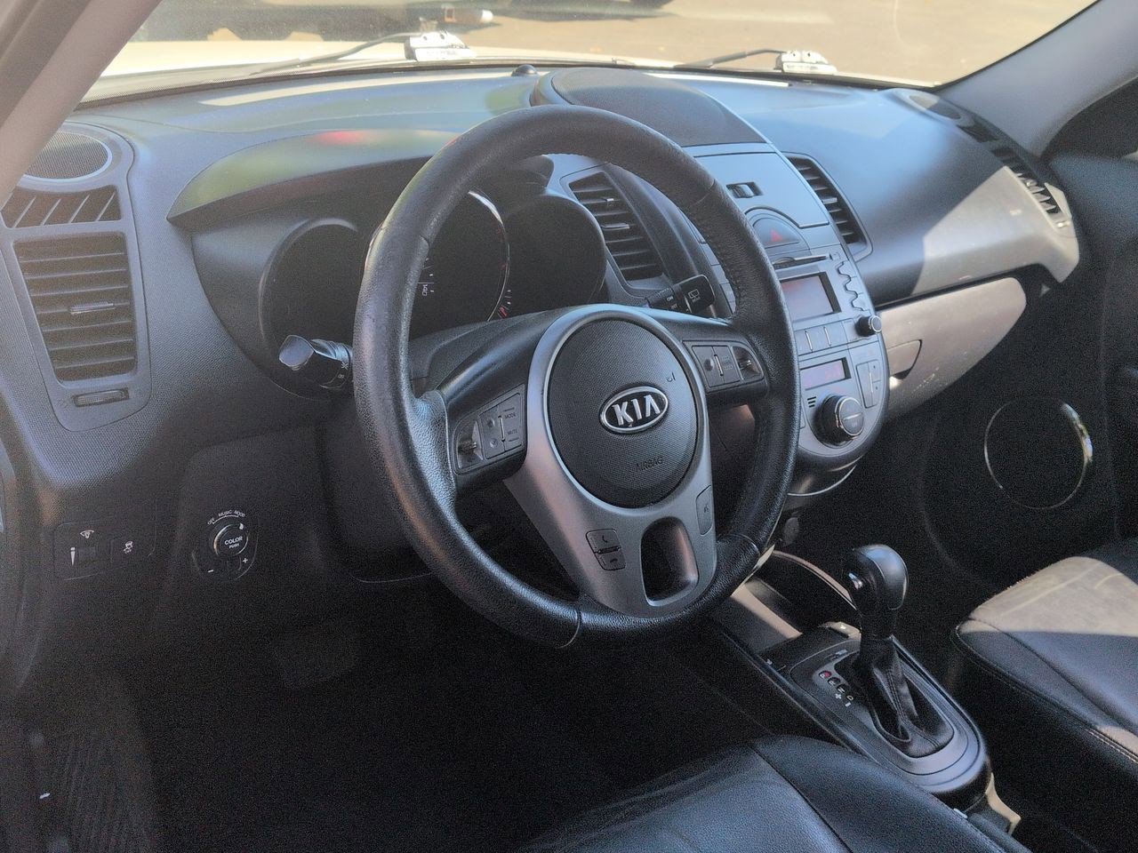 Thumbnail: 2011 Kia Soul - 10