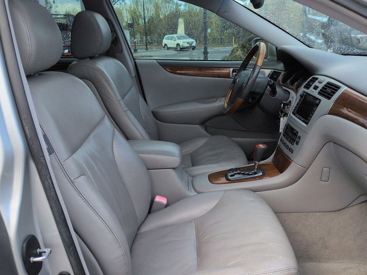 Thumbnail: 2005 Lexus ES - 22