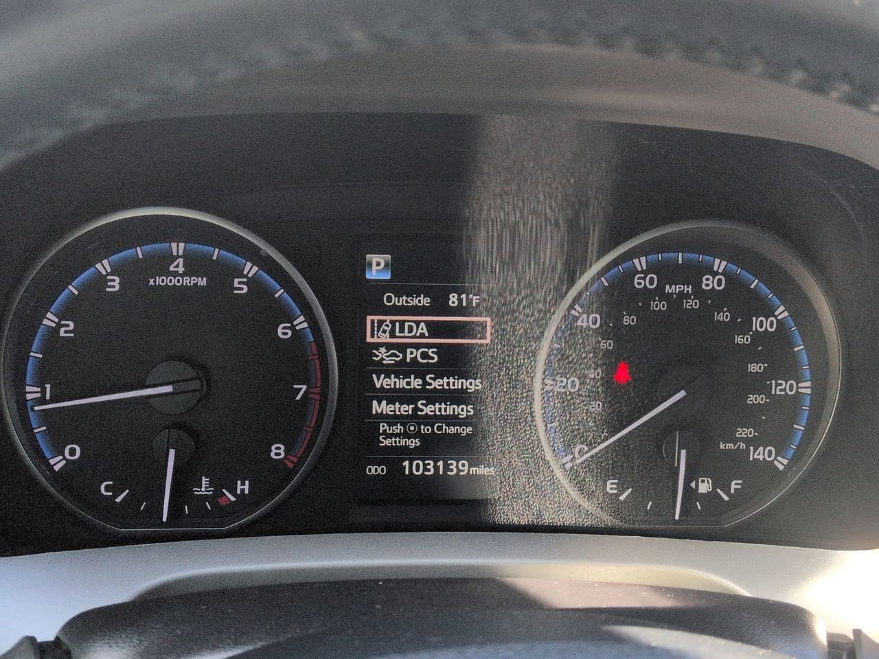 Thumbnail: 2017 Toyota RAV4 - 32