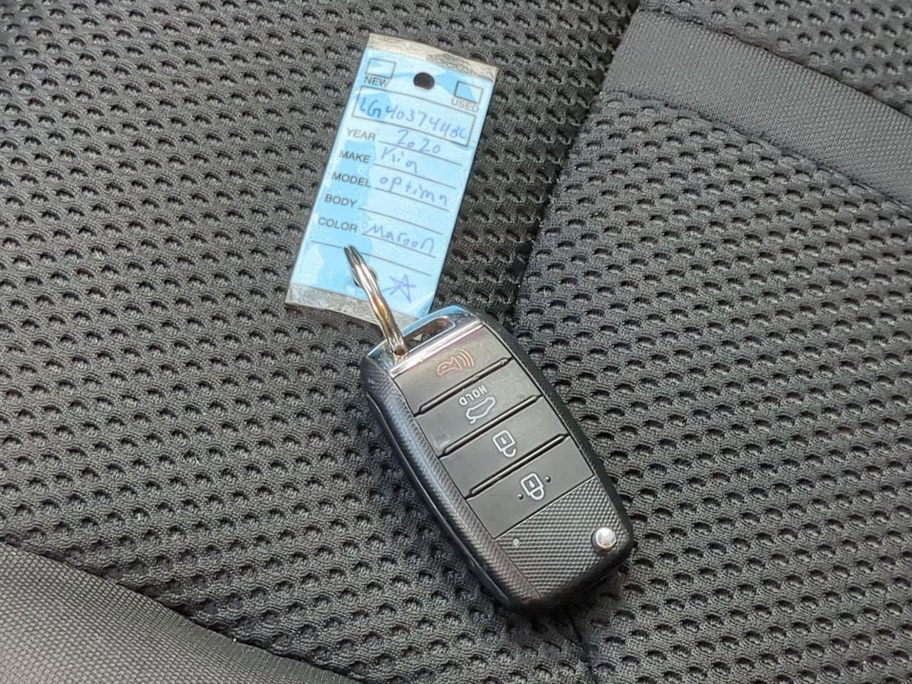 Thumbnail: 2020 Kia Optima - 35