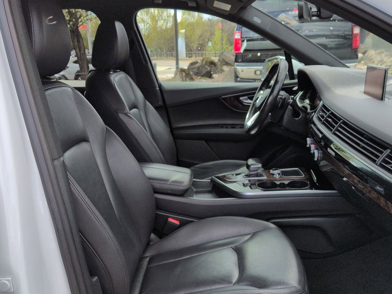 Thumbnail: 2017 Audi Q7 - 23