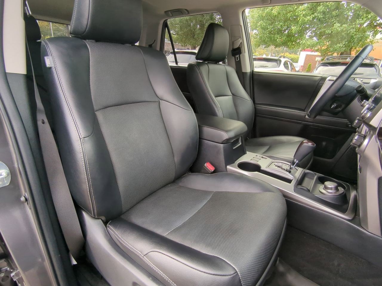 Thumbnail: 2023 Toyota 4Runner - 30