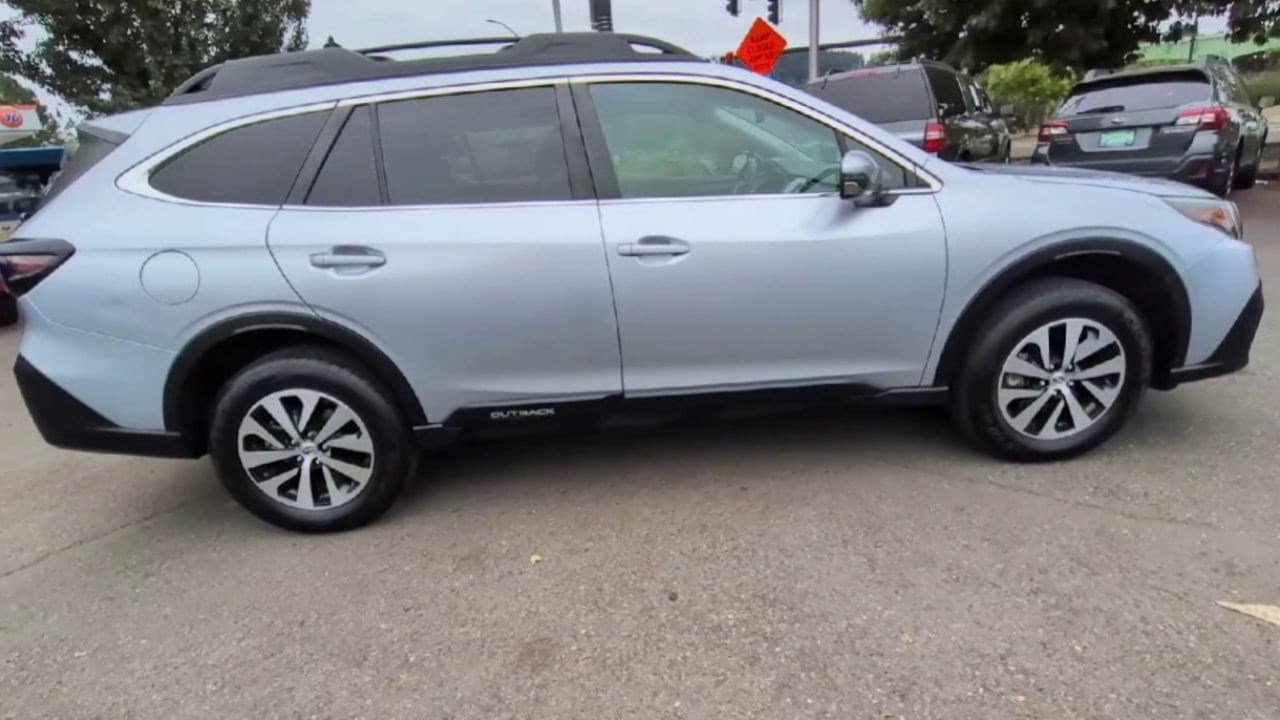 Thumbnail: 2022 Subaru Outback - 9