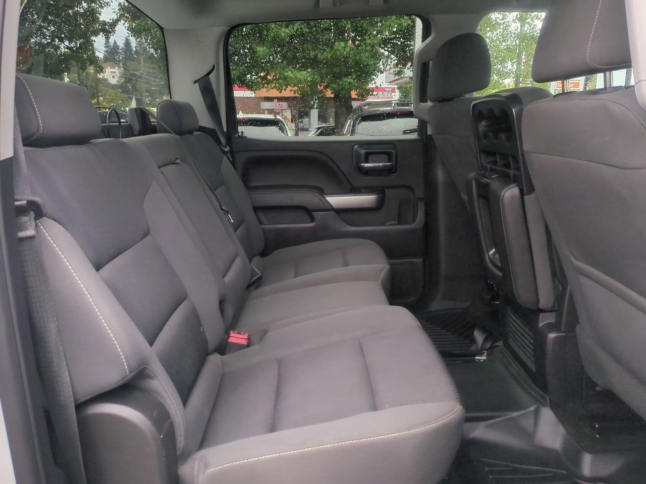 Thumbnail: 2018 Chevrolet Silverado 1500 - 27