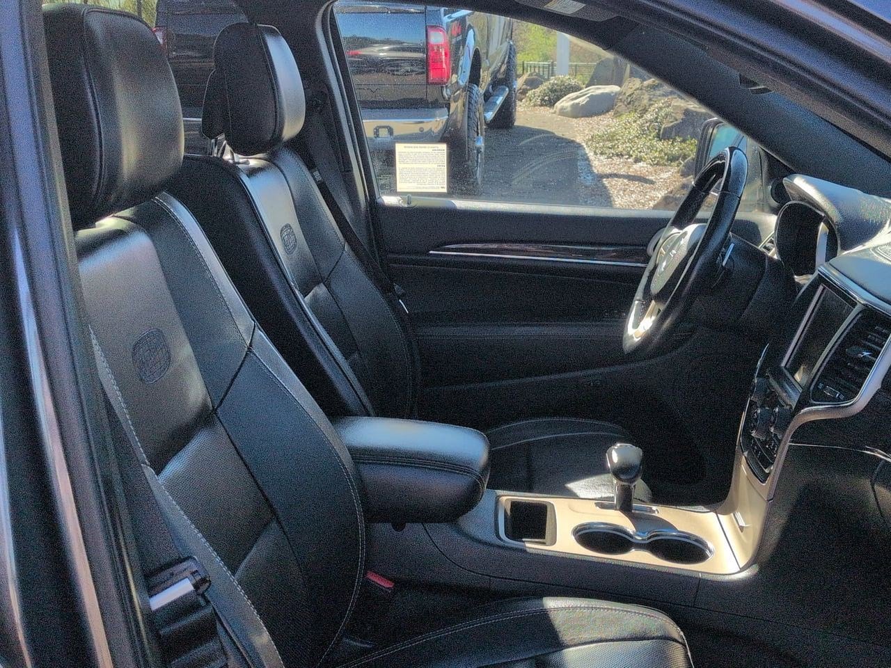 Thumbnail: 2014 Jeep Grand Cherokee - 23