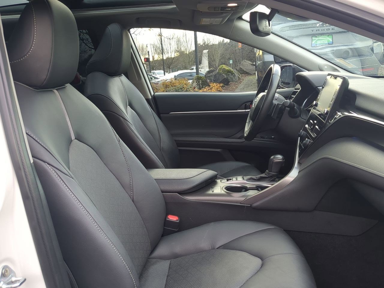 Thumbnail: 2023 Toyota Camry - 24