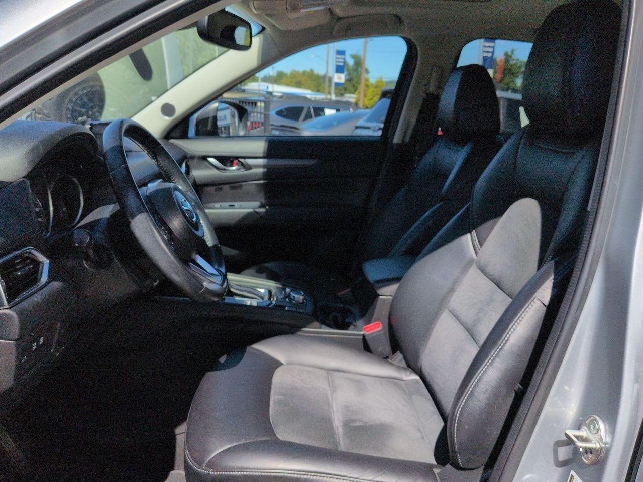 Thumbnail: 2018 Mazda CX-5 - 16