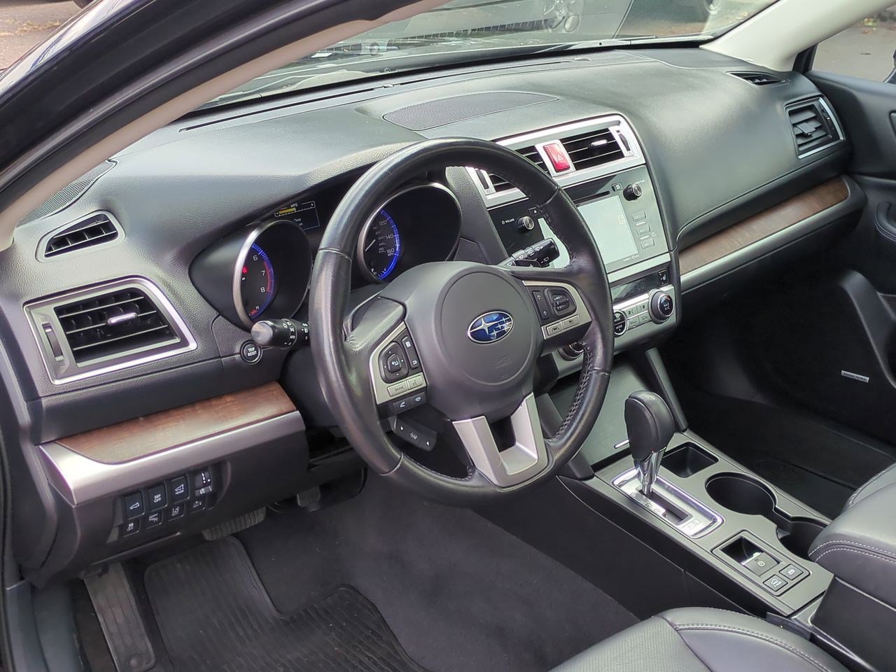 Thumbnail: 2016 Subaru Outback - 10