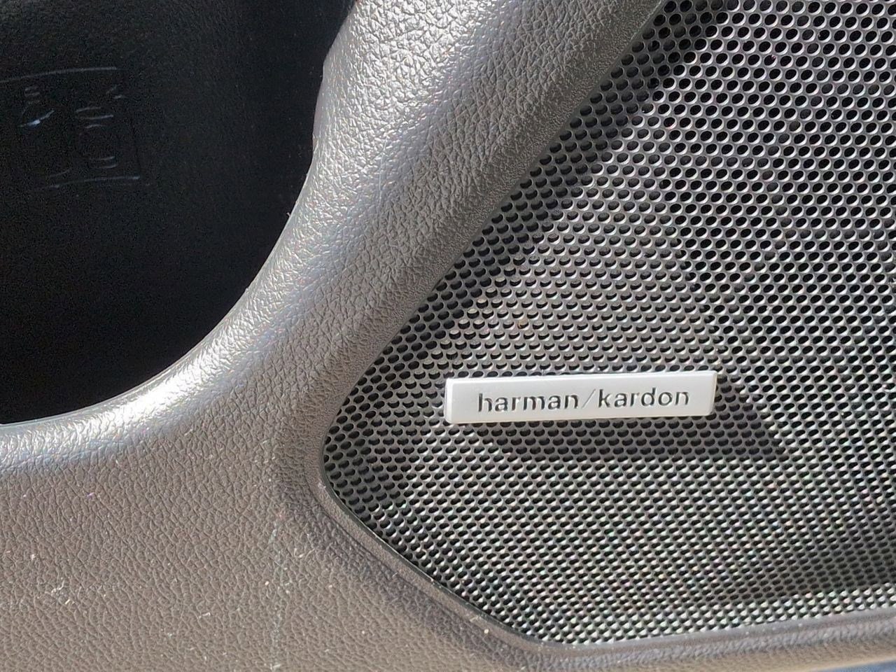 Thumbnail: 2015 Subaru Outback - 33