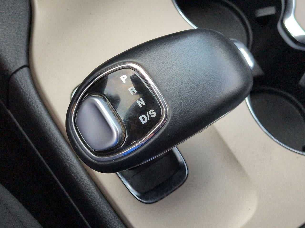 Thumbnail: 2014 Jeep Grand Cherokee - 38